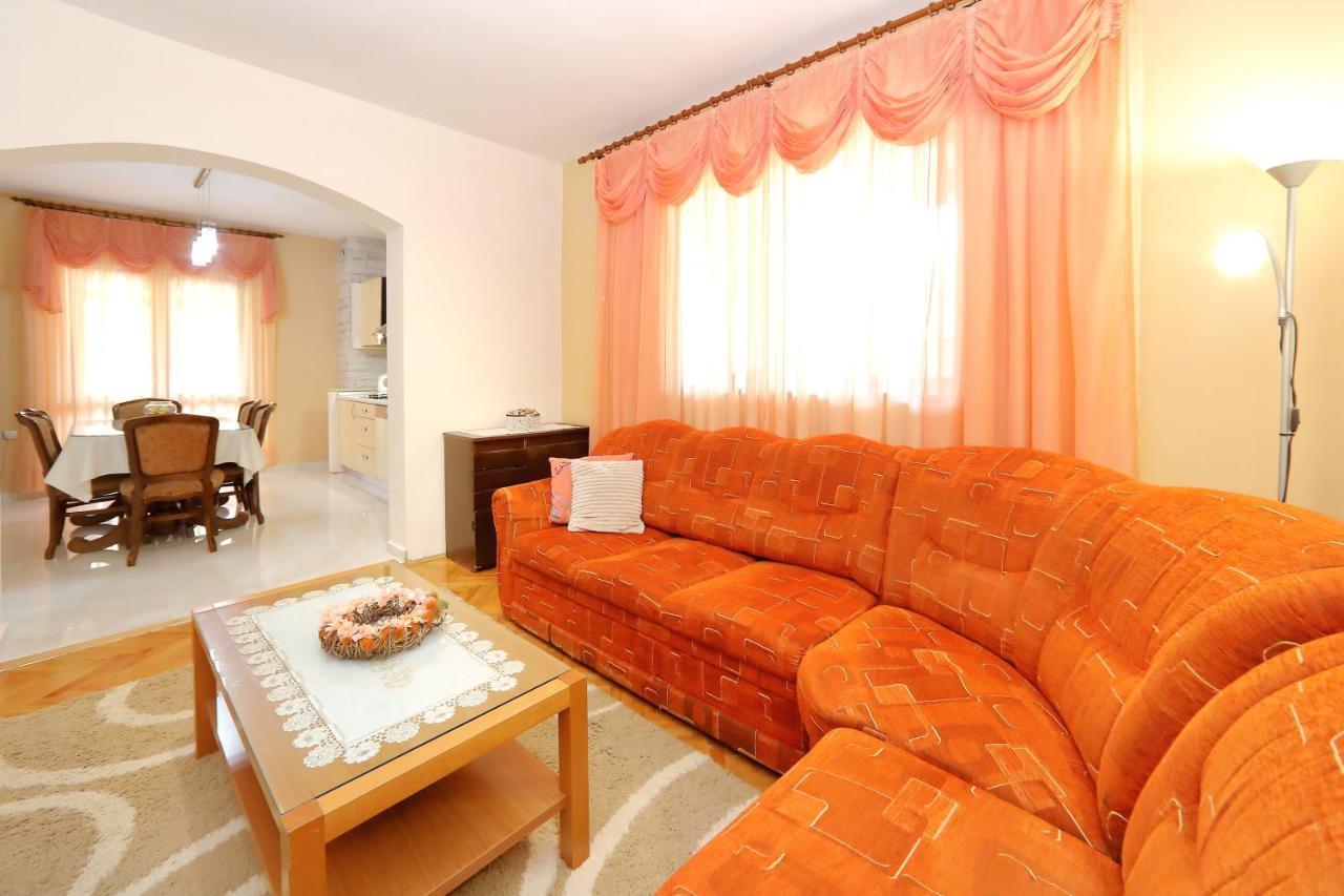 Apartment Lucijan Bibinje Bagian luar foto