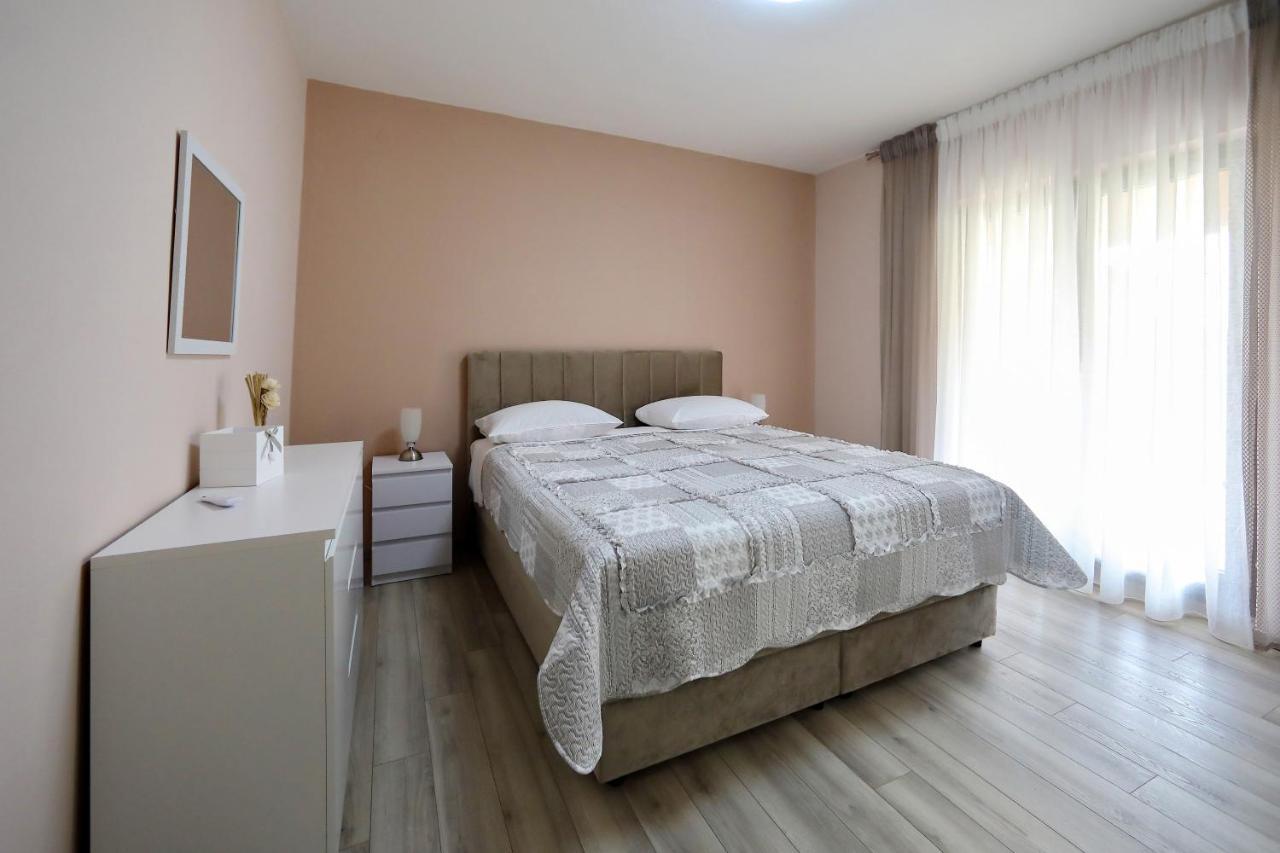 Apartment Lucijan Bibinje Bagian luar foto
